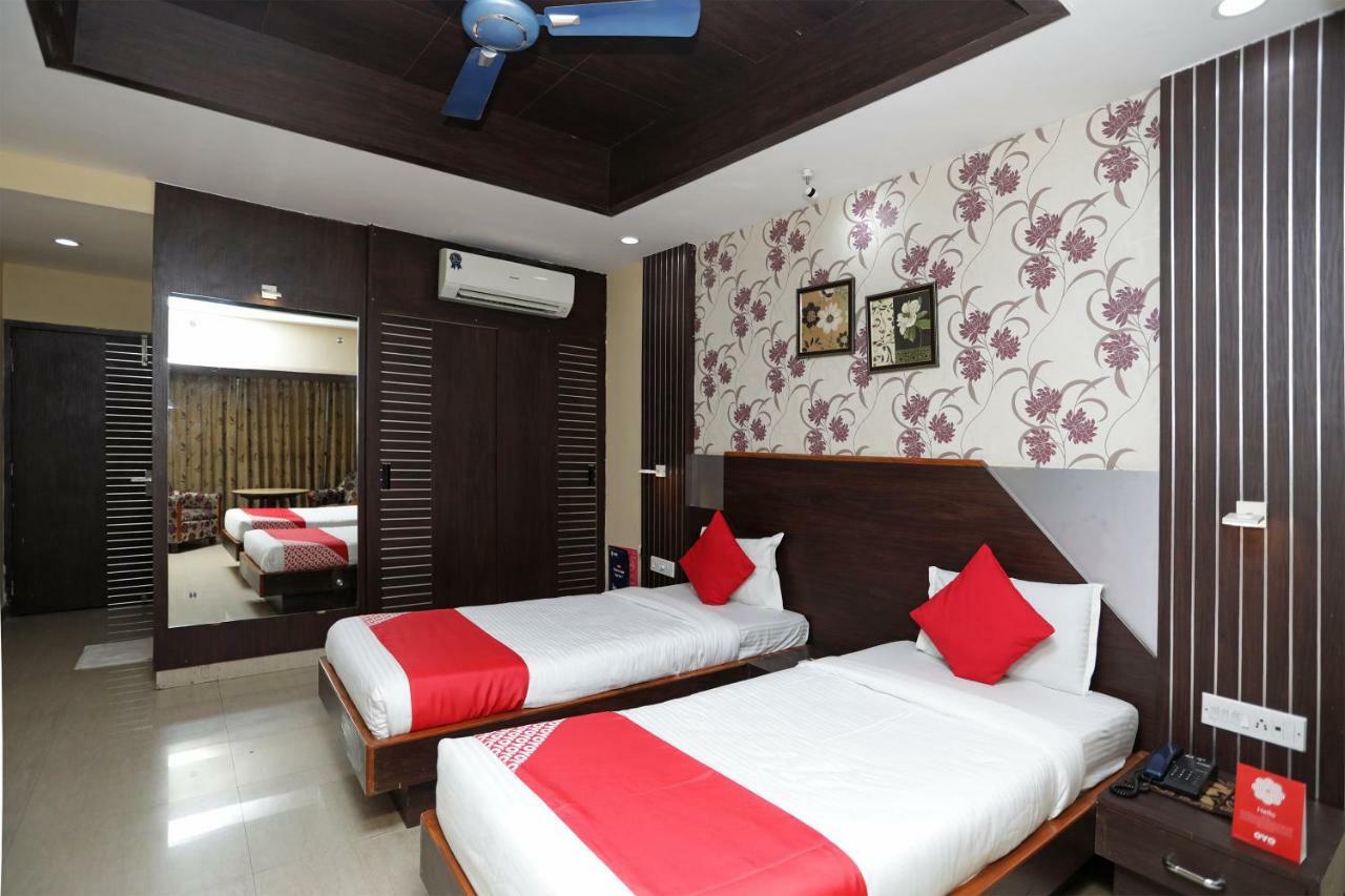 Oyo 4065 Hotel Richi ブバネーシュワル エクステリア 写真